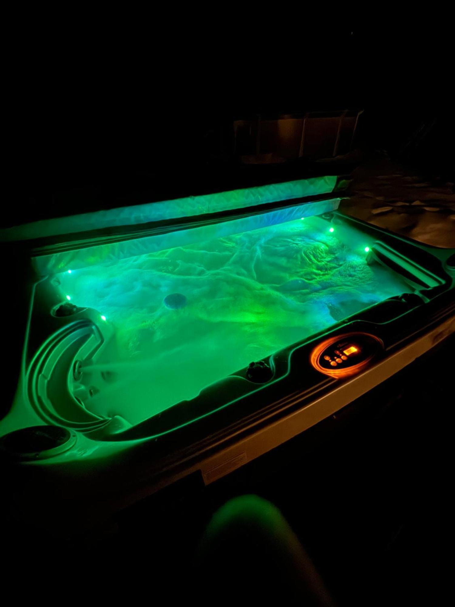 Le Courchevel Luxe Chalet - Private Pool - Jacuzzi - Ski Saint Adolphe D'Howard Екстер'єр фото